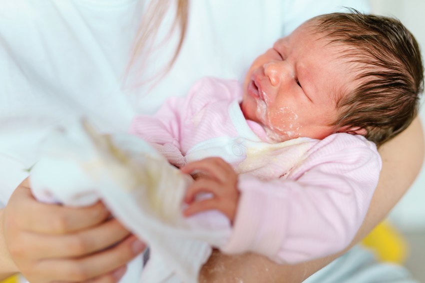 Baby hat sich übergeben